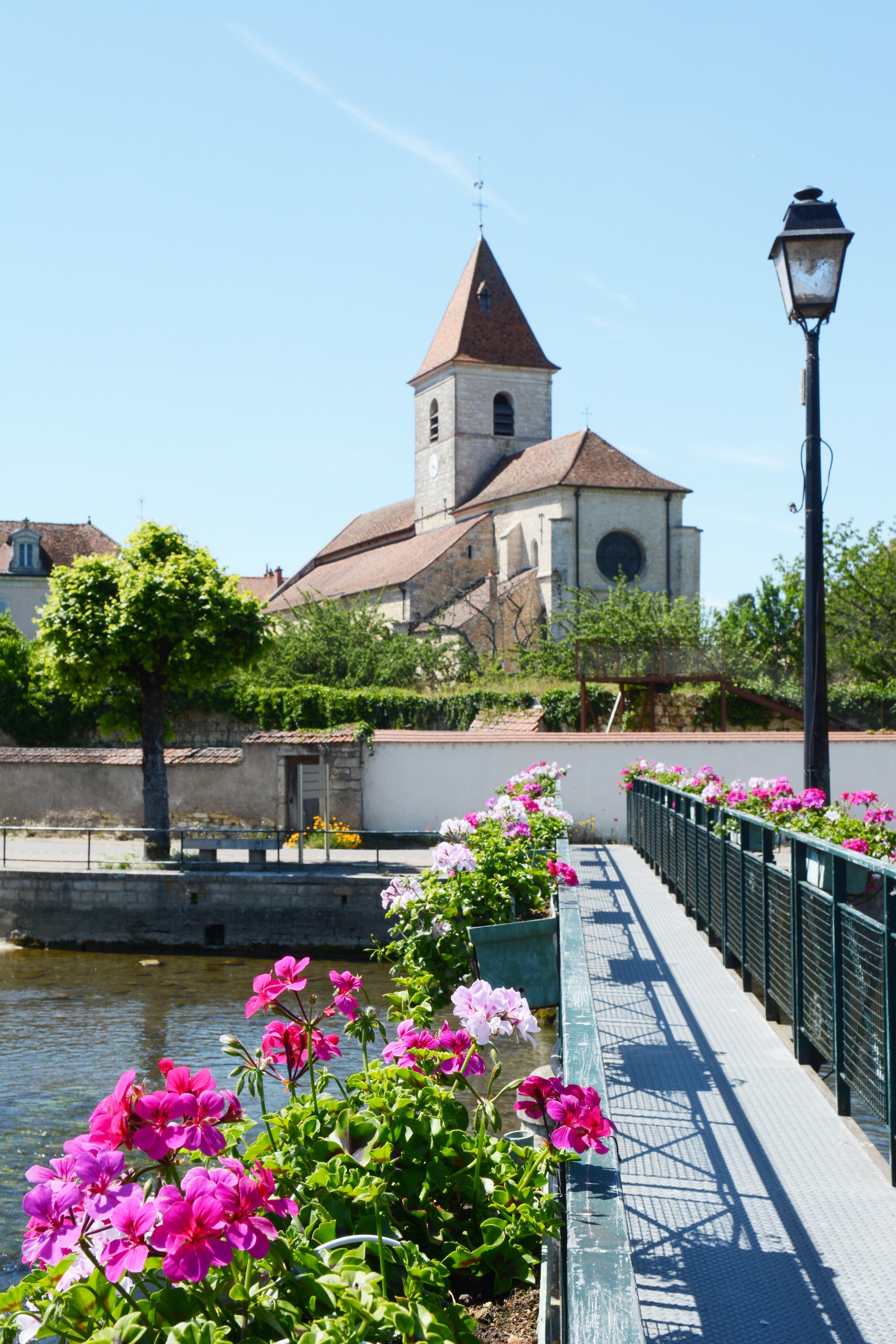 La passerelle de Mirebeau-sur-Bèze ©R. Krebel