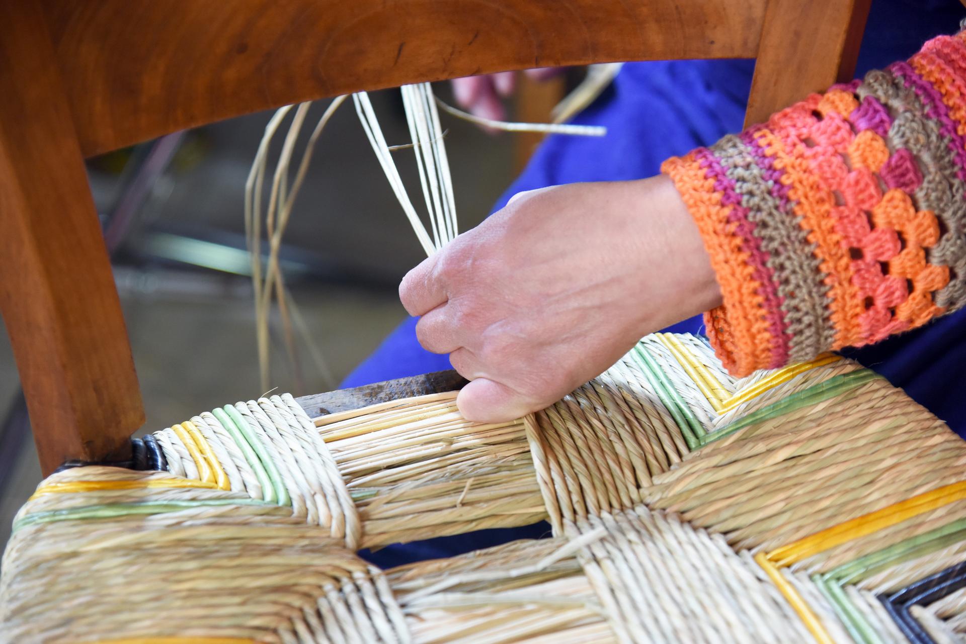 Atelier couleur en paille