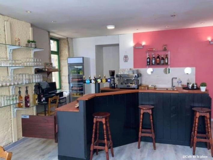 Cafe de la place mirebeau
